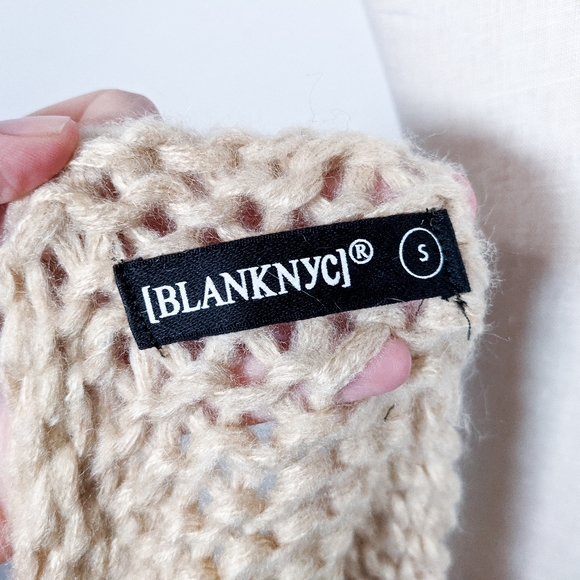 SOLD!! Blank NYC Sweetheart Color Block Sweater Size S - Picture 10 of 12